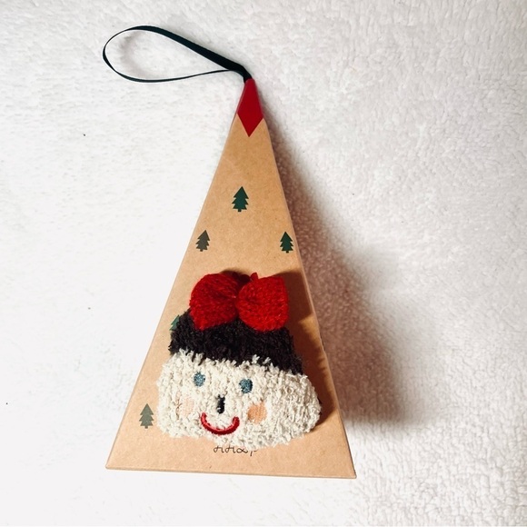 NWT LITTLE GIRL and BEAVER Gift Socks - 3D Fluffy Thick Warm Winter Socks M 5-10 - Picture 7 of 15